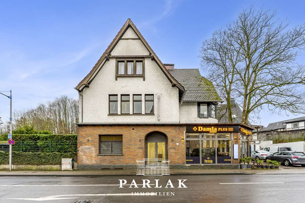 Thumbnail-Haus zum Kaufen in Bergisch Gladbach 1.850.000,00 € 365 m²