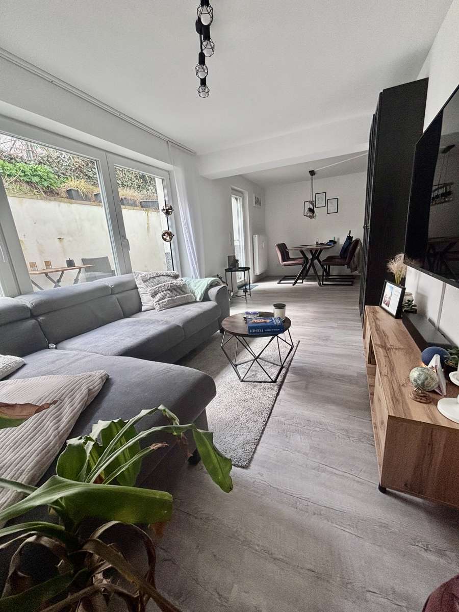 Thumbnail-Wohnung zum Kaufen in Lohfelden Vollmarshausen 134.950,00 € 57.16 m²