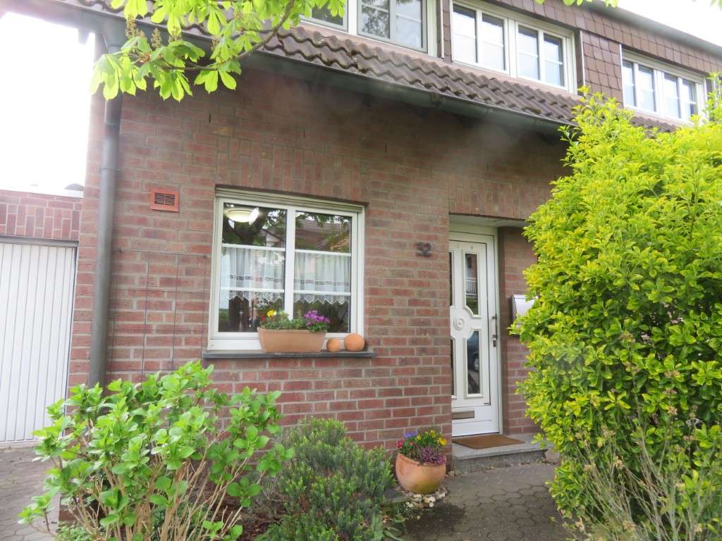 Thumbnail-Haus zum Mieten in Wegberg 950,00 € 116.44 m²