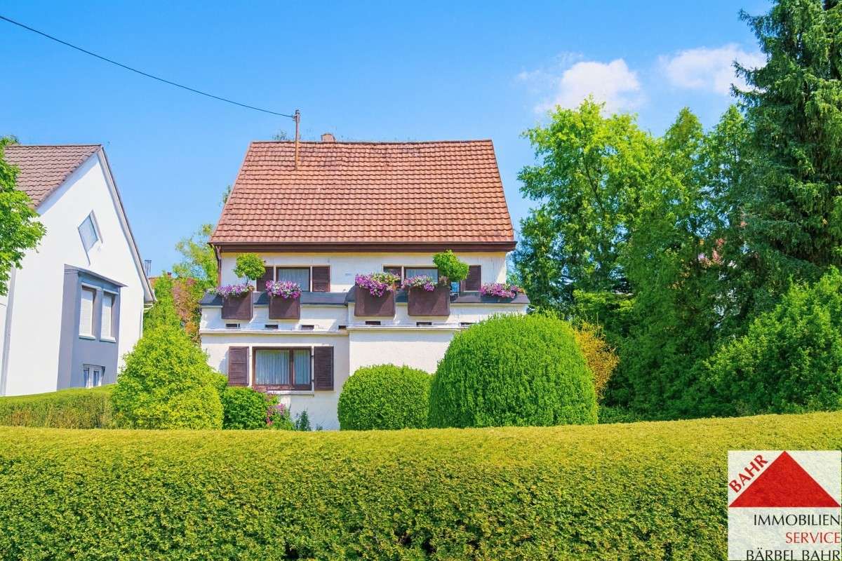 Thumbnail-Haus zum Kaufen in Böblingen 798.000,00 € 212 m²