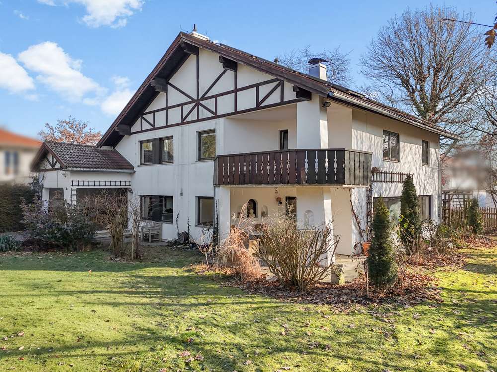 Thumbnail-Haus zum Kaufen in Krailling 1.590.000,00 € 190 m²