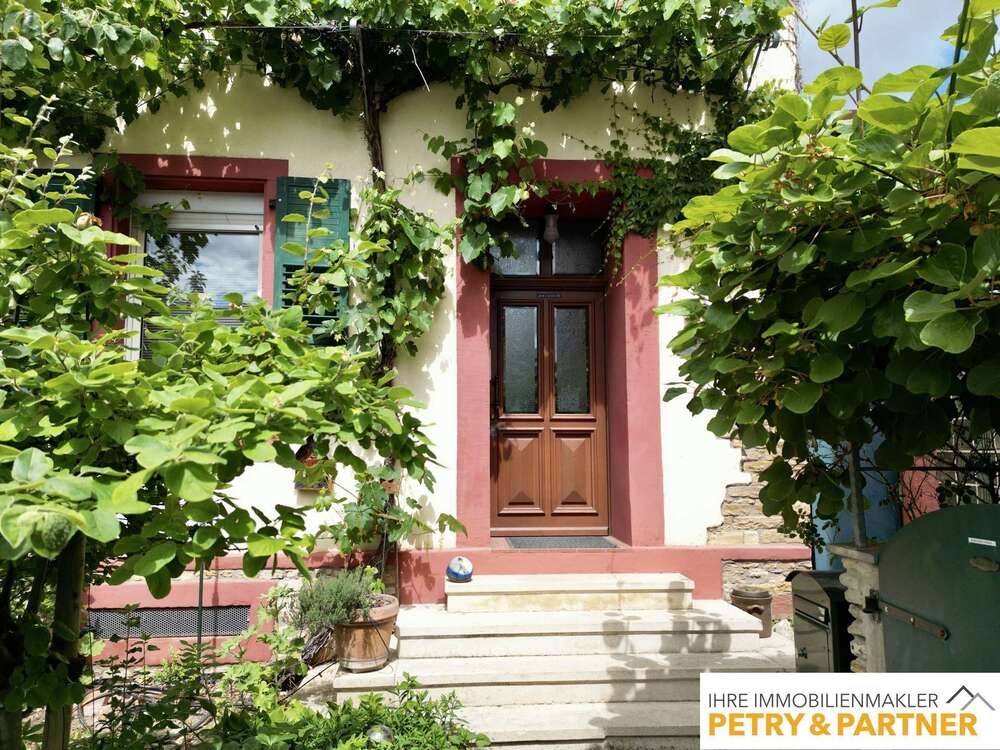 Thumbnail-Haus zum Kaufen in Ockenheim 519.000,00 € 229 m²