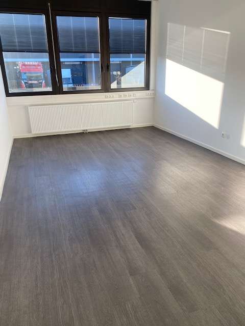 Thumbnail-Büro in Kelsterbach 330,00 € 20 m²