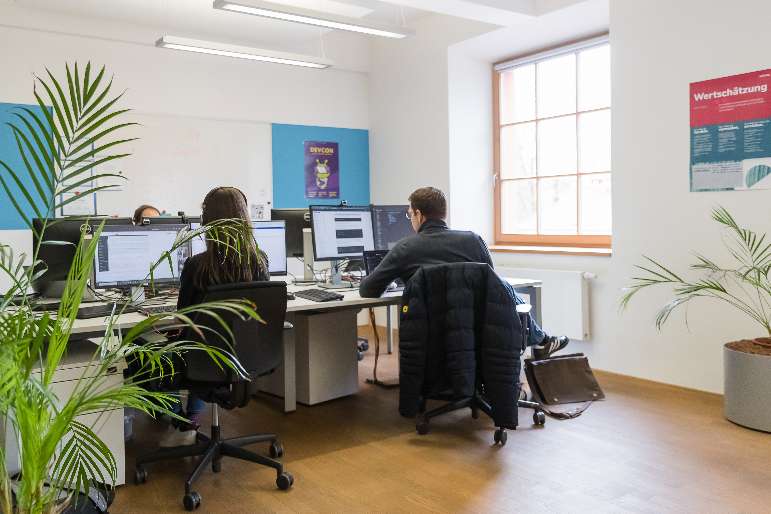 Thumbnail-Büro in München 350,00 € 4 m²