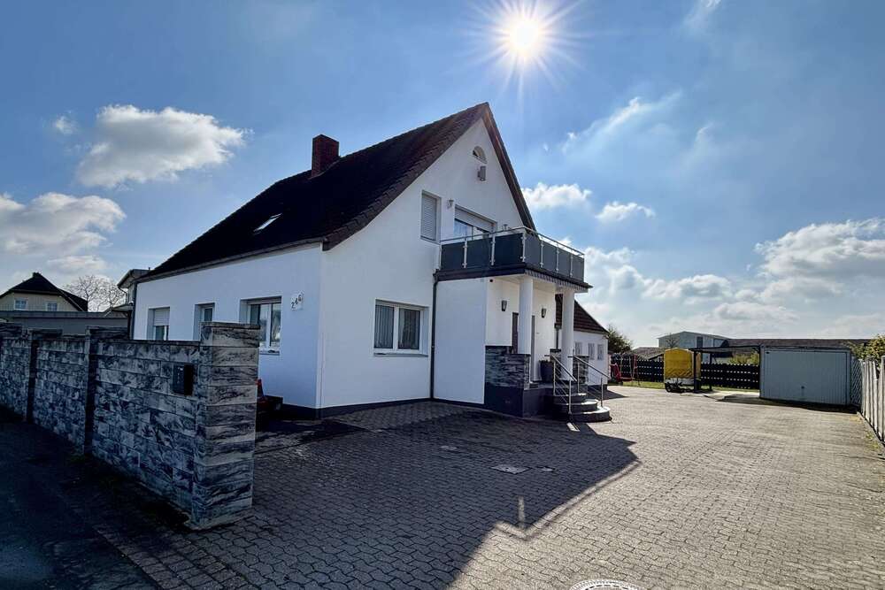 Thumbnail-Haus zum Kaufen in Bünde 375.000,00 € 216 m²