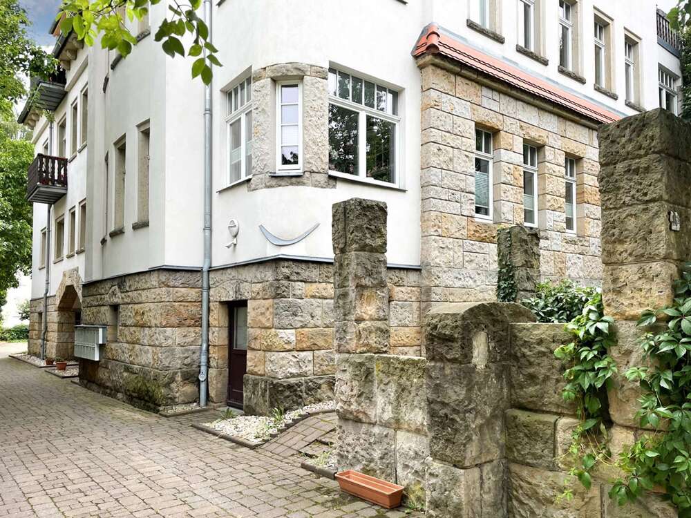 Thumbnail-Wohnung zum Kaufen in Dresden 179.000,00 € 66 m²