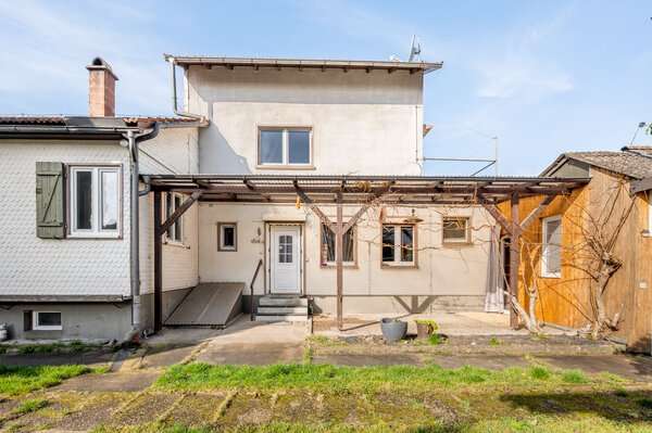 Thumbnail-Haus zum Kaufen in Lichtenau 359.000,00 € 212 m²