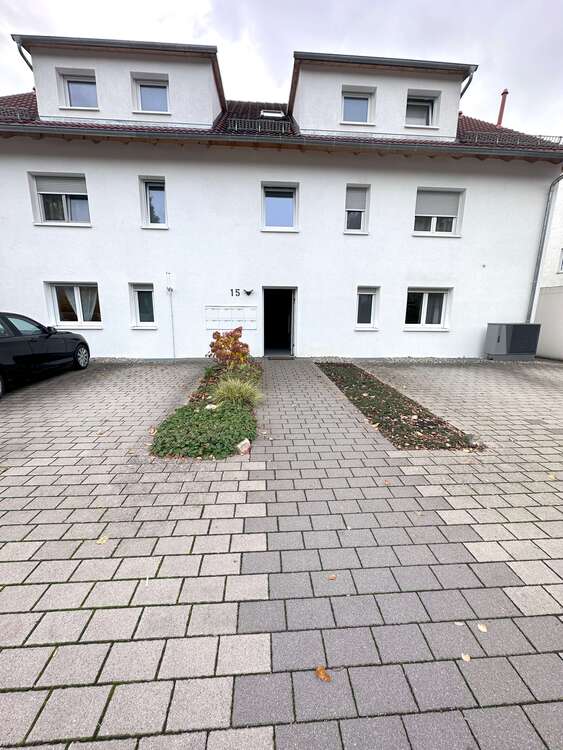 Thumbnail-Wohnung zum Mieten in Stuttgart 1.250,00 € 80 m²