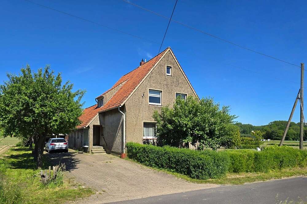 Thumbnail-Haus zum Kaufen in Rödinghausen 159.000,00 € 110 m²