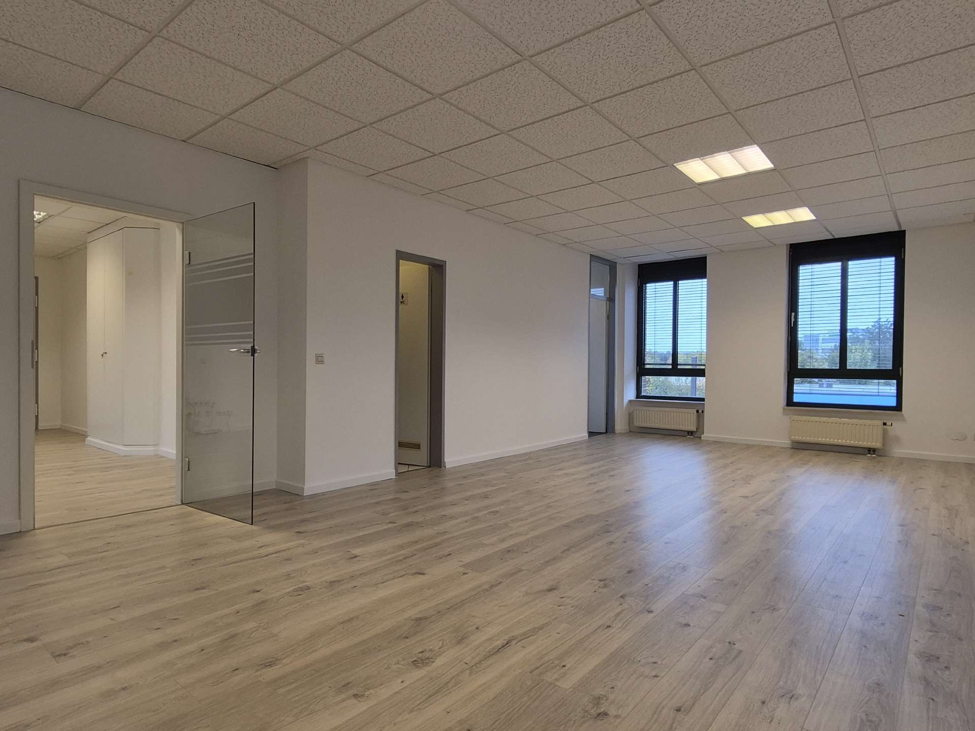 Thumbnail-Büro in Laatzen 1.150,00 € 145 m²