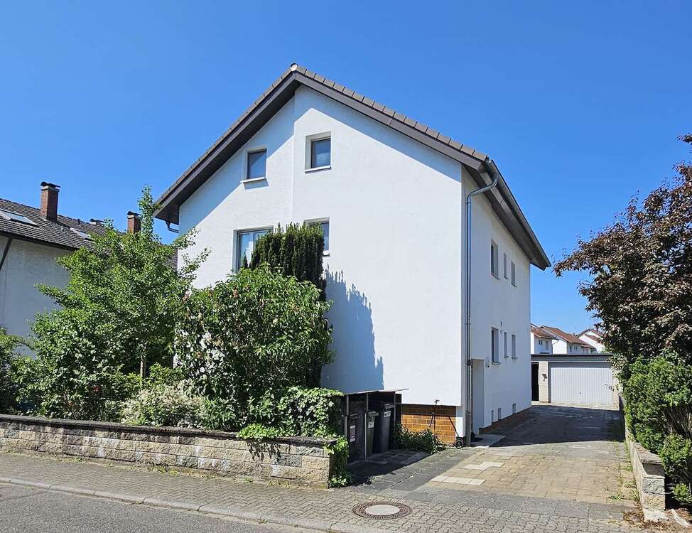 Thumbnail-Haus zum Kaufen in Stutensee 670.000,00 € 199 m²