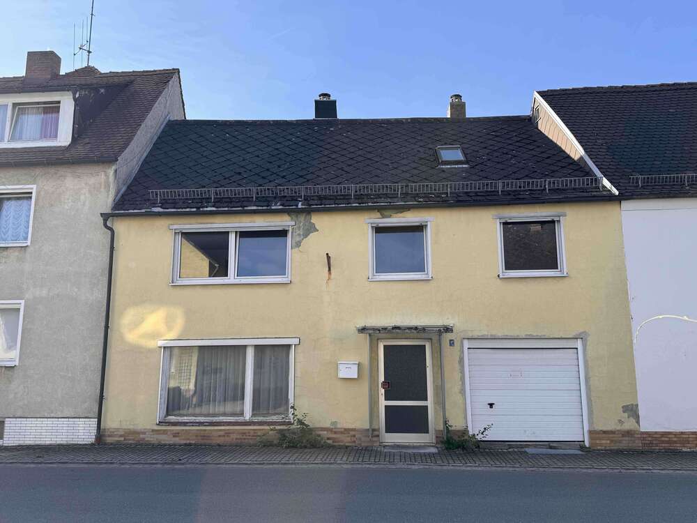 Thumbnail-Haus zum Kaufen in Mitterteich 45.000,00 € 292 m²