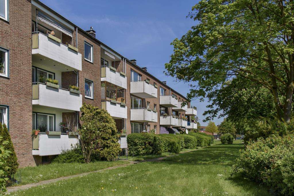 Thumbnail-Wohnung zum Mieten in Krefeld 384,52 € 75.17 m²