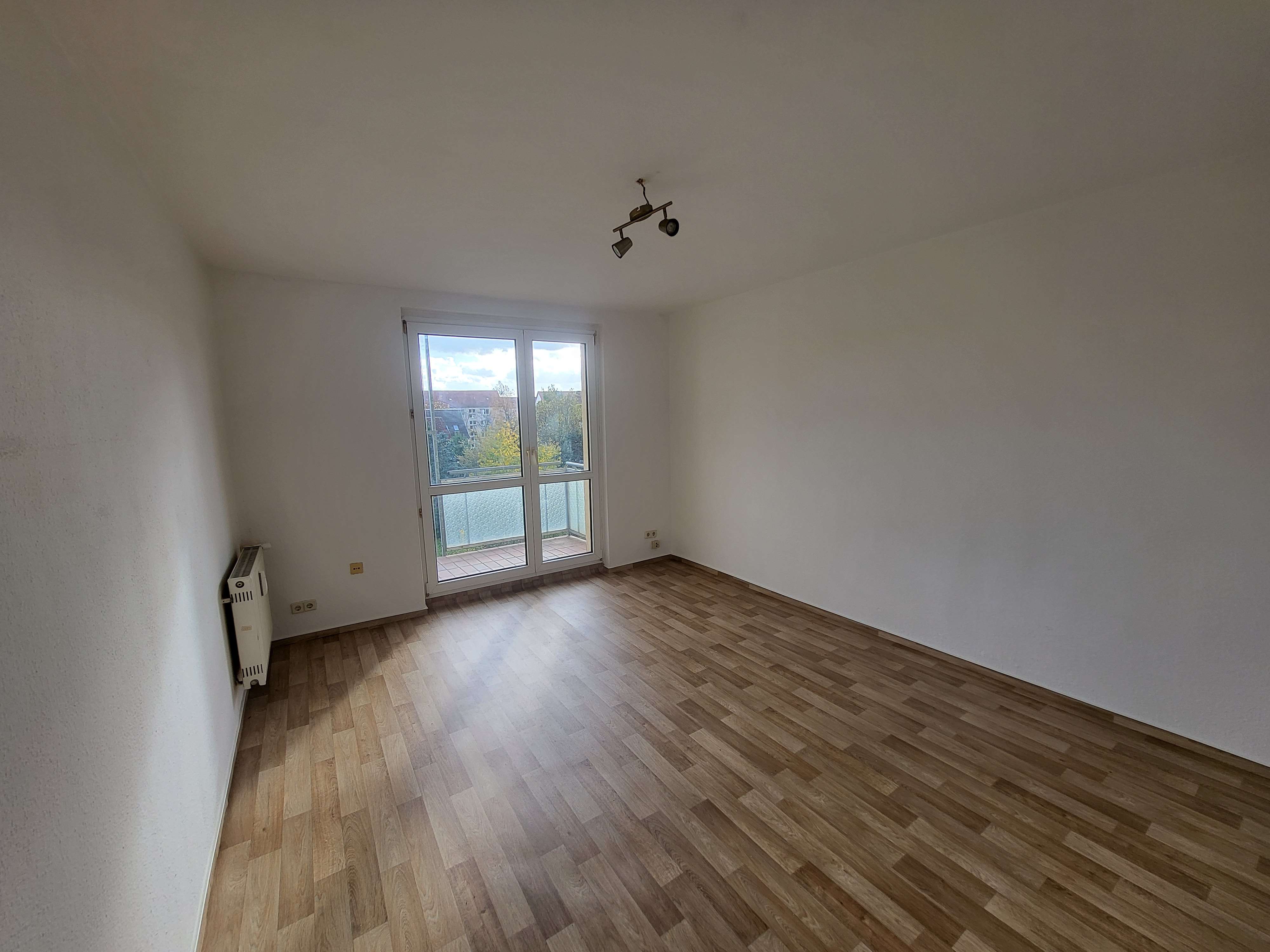Thumbnail-Wohnung zum Mieten in Zerbst 225,00 € 34.52 m²