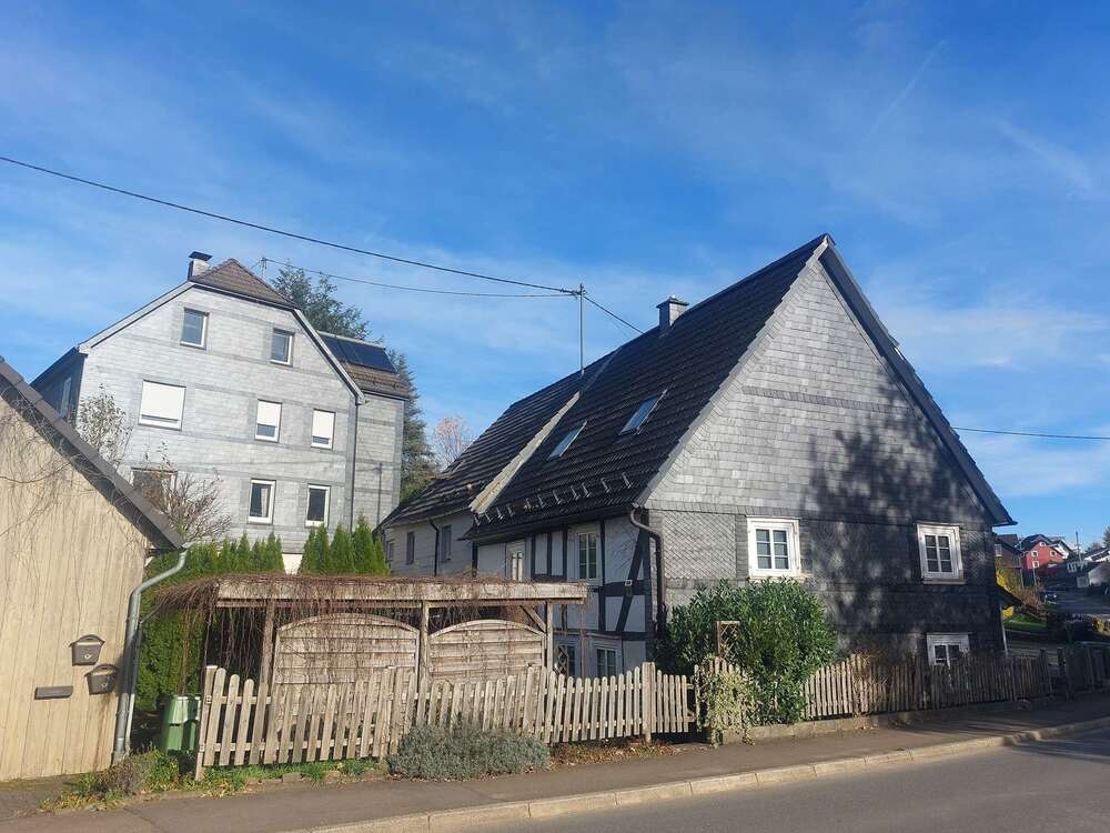 Thumbnail-Haus zum Kaufen in Gummersbach 149.000,00 € 149 m²