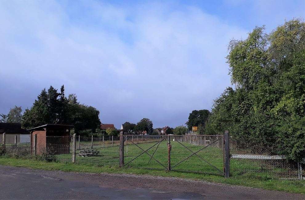 Thumbnail-Grundstück zu verkaufen in Tangerhütte 30.000,00 € 1030 m²