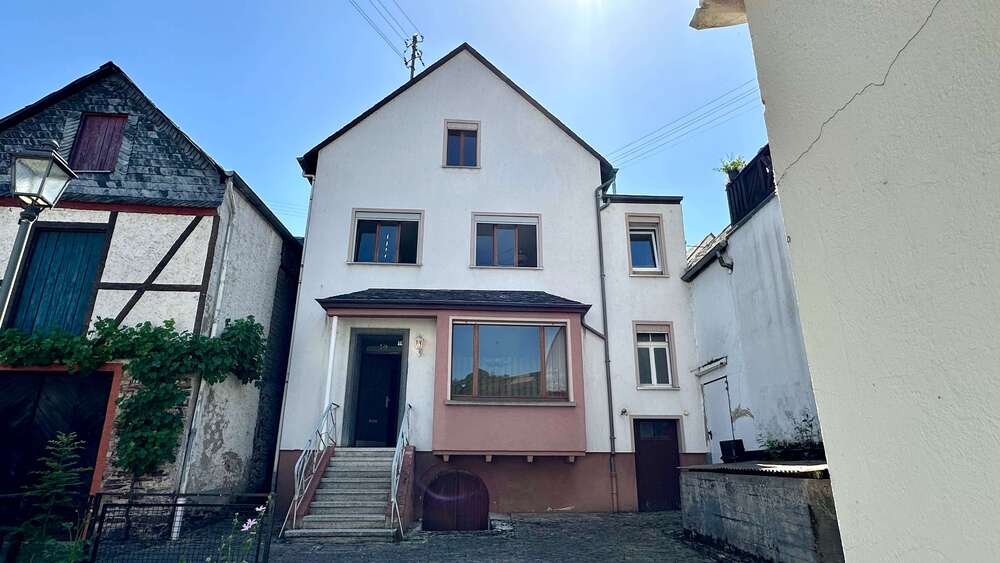 Thumbnail-Haus zum Kaufen in Neef 139.000,00 € 142 m²