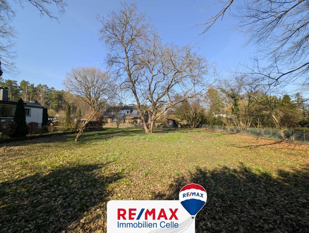 Thumbnail-Grundstück zu verkaufen in Celle 180.000,00 € 1030 m²