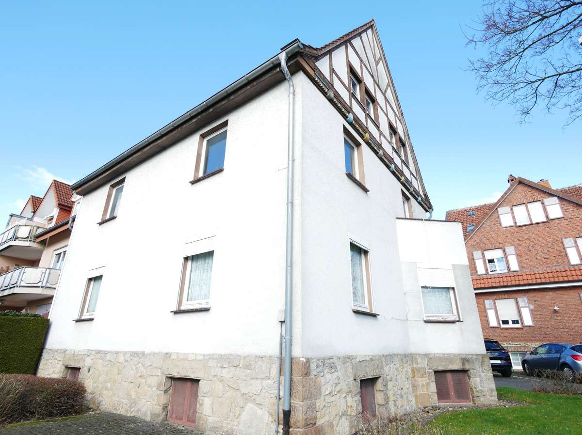 Thumbnail-Wohnung zum Kaufen in Bad Driburg 219.000,00 € 140 m²