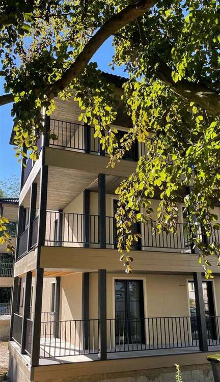 Thumbnail-Wohnung zum Kaufen in Werdau , Sachs 259.000,00 € 87.11 m²