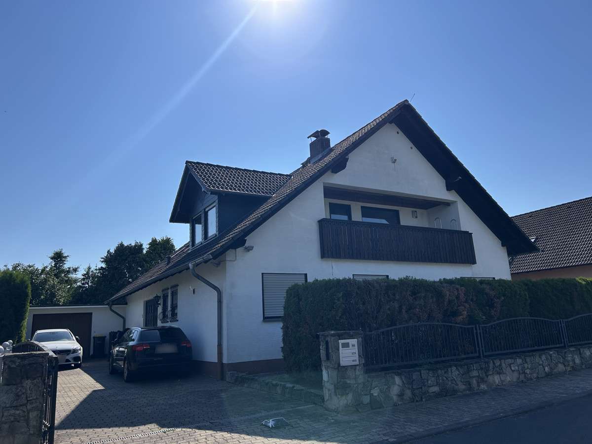 Thumbnail-Haus zum Kaufen in Nidderau-Windecken 699.000,00 € 227 m²