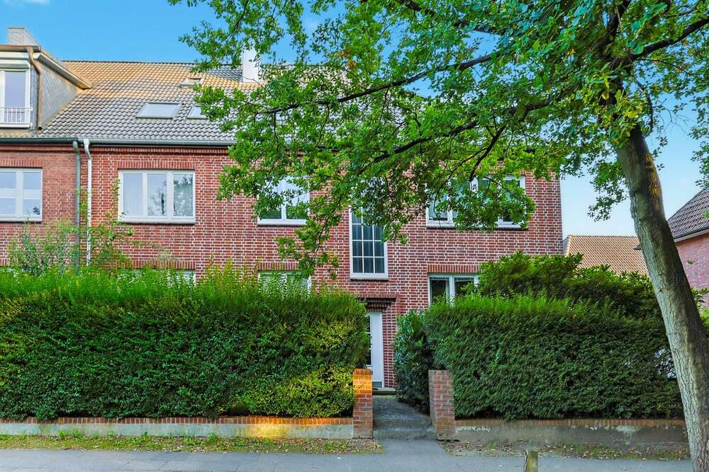 Thumbnail-Wohnung zum Kaufen in Hamburg 479.000,00 € 123.03 m²