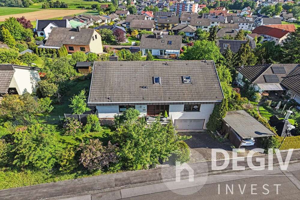 Thumbnail-Haus zum Kaufen in Künzell 185.000,00 € 188 m²