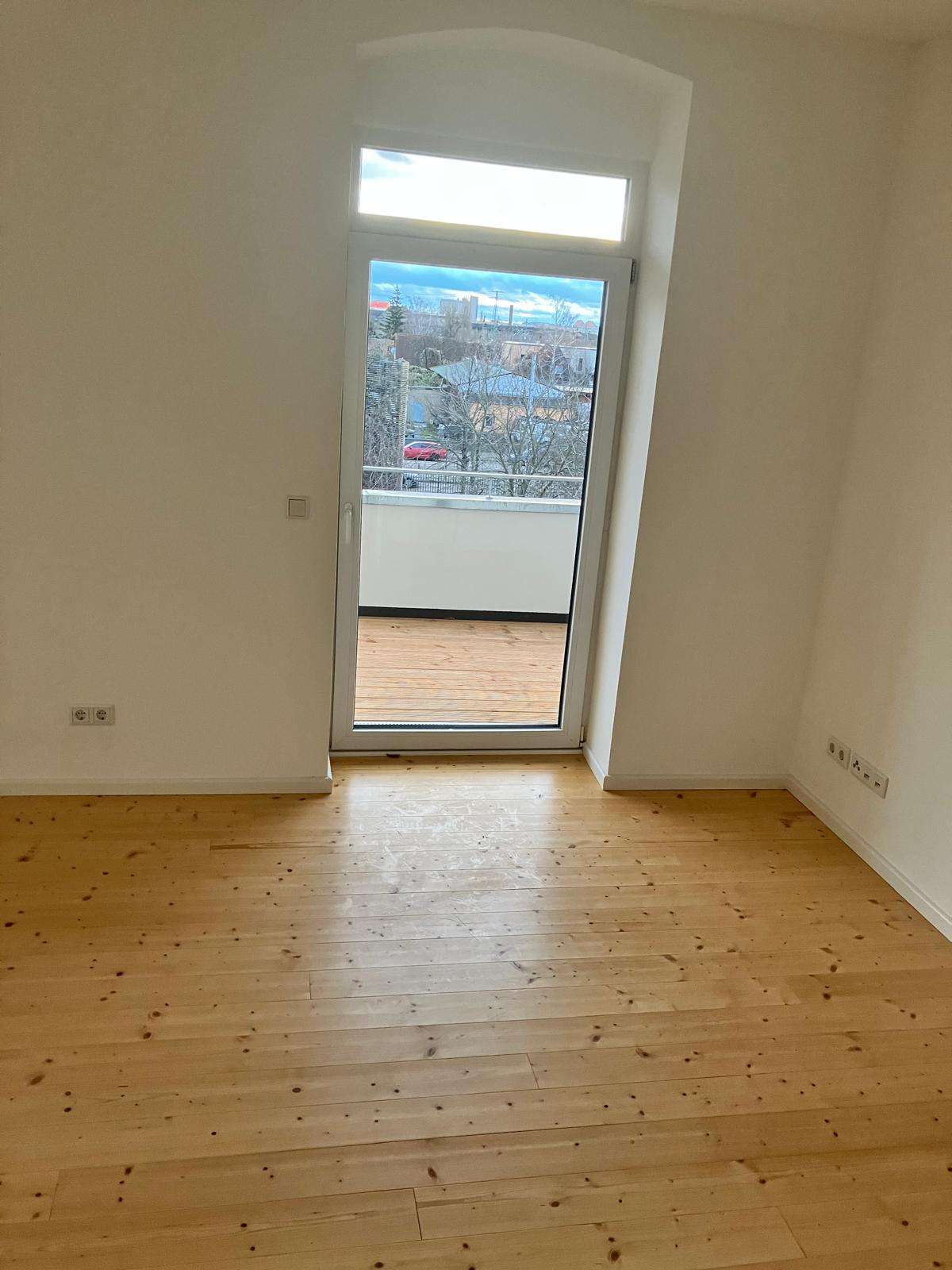 Thumbnail-Wohnung zum Mieten in Halle (Saale) 725,00 € 69 m²