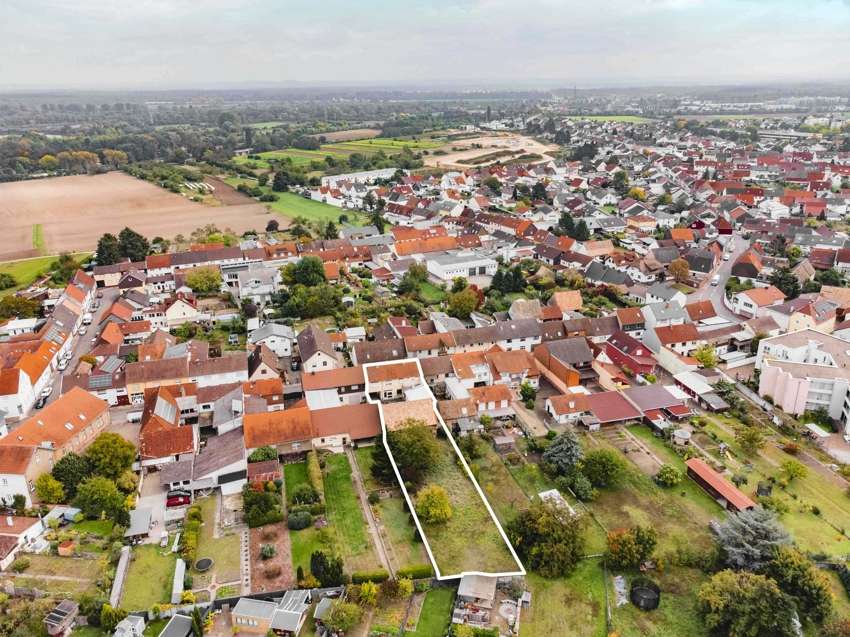 Thumbnail-Haus zum Kaufen in Oberhausen-Rheinhausen Oberhausen 399.000,00 € 142 m²