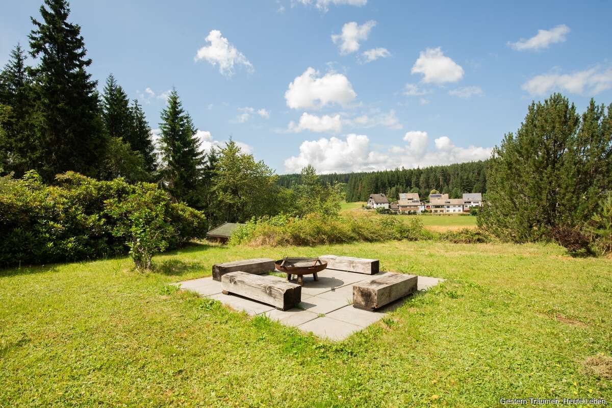 Thumbnail-Haus zum Kaufen in Eisenbach (Hochschwarzwald) 499.000,00 € 193 m²