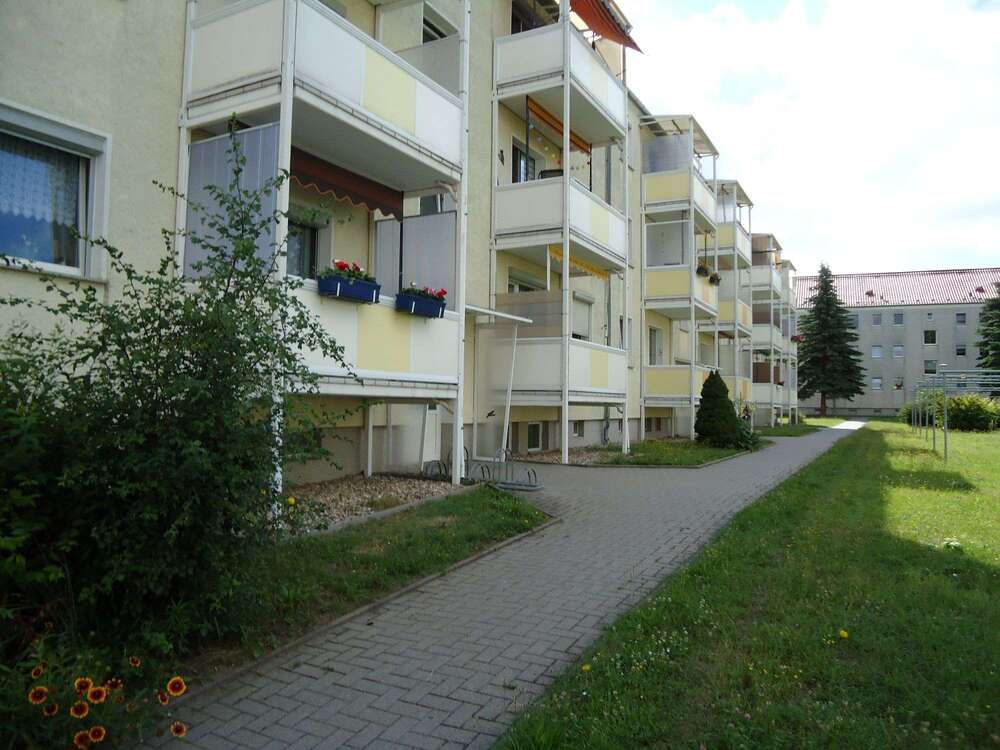 Thumbnail-Wohnung zum Mieten in Calbe 350,00 € 60 m²