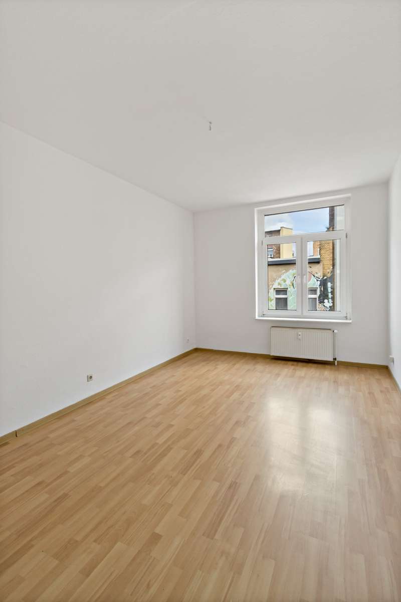 Thumbnail-Wohnung zum Mieten in Halle 632,00 € 79 m²