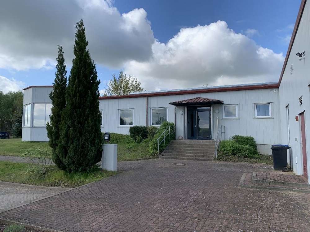 Thumbnail-Halle in Rehna 19.168,80 € 2564.6 m²