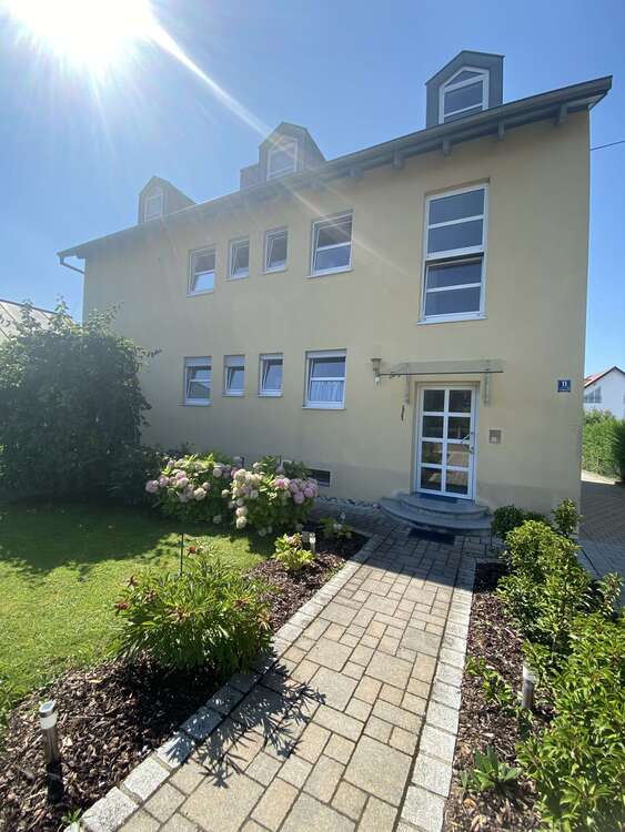 Thumbnail-Wohnung zum Mieten in Großmehring 720,00 € 65 m²