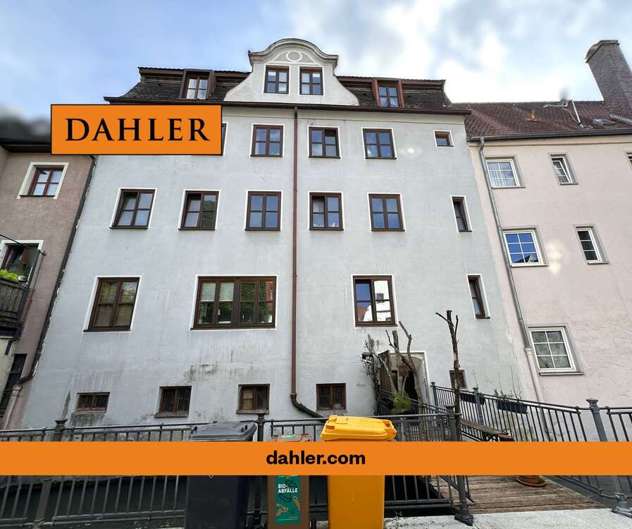 Thumbnail-Haus zum Kaufen in Augsburg 850.000,00 € 225 m²