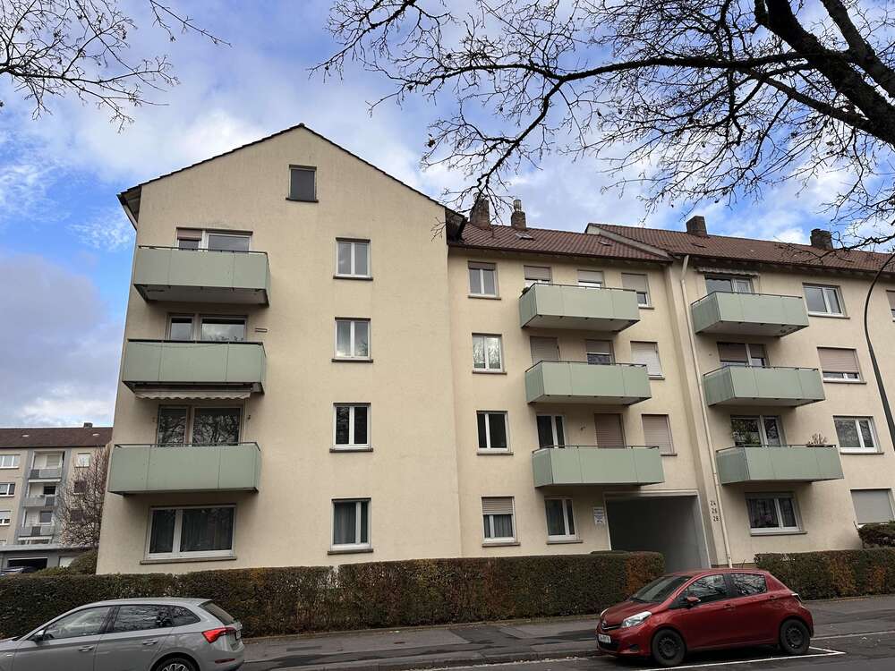 Thumbnail-Wohnung zum Kaufen in Schweinfurt 185.000,00 € 85 m²