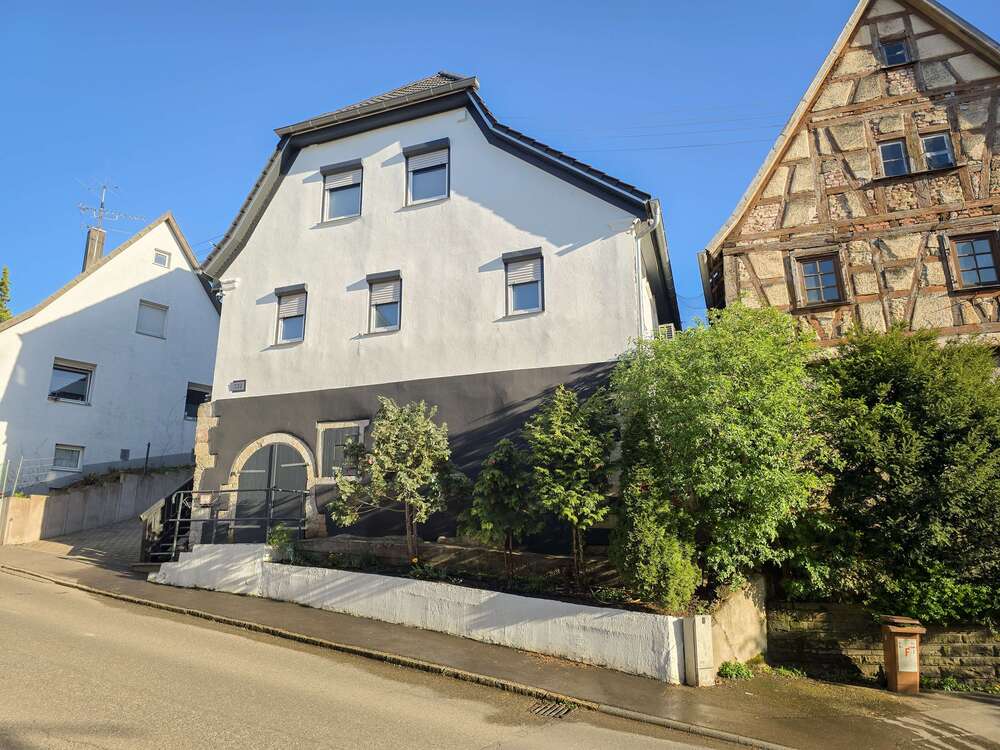 Thumbnail-Haus zum Kaufen in Waiblingen 590.000,00 € 134 m²