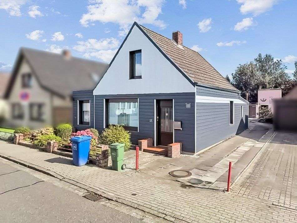 Thumbnail-Haus zum Kaufen in Brunsbüttel 95.000,00 € 95 m²