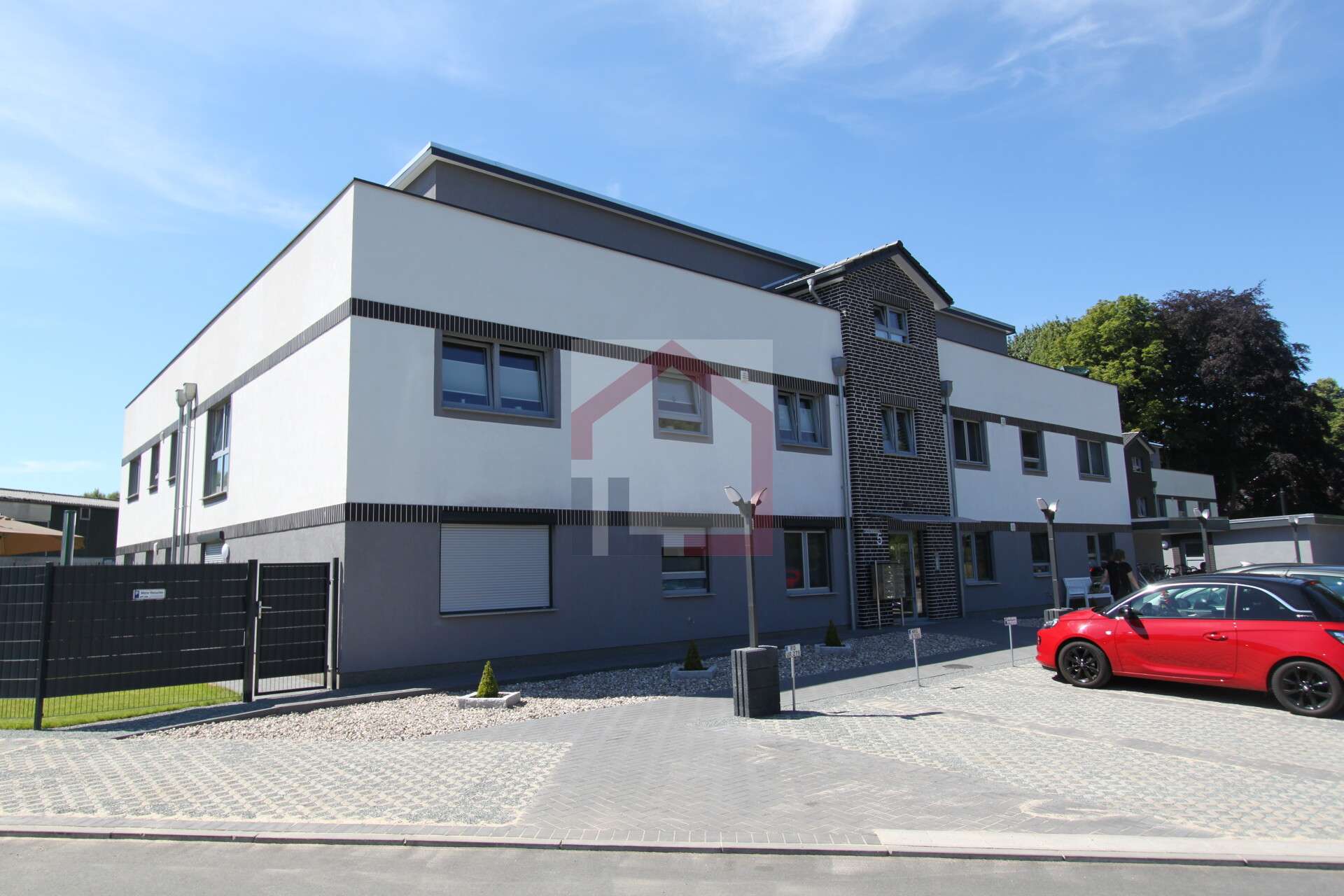 Thumbnail-Wohnung zum Mieten in Neumünster Wittorf 1.065,00 € 96.74 m²