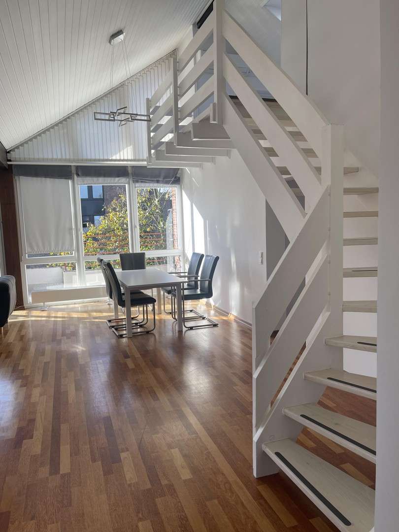 Thumbnail-Wohnung zum Mieten in Düsseldorf 2.400,00 € 99.11 m²