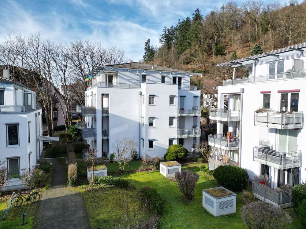 Thumbnail-Wohnung zum Kaufen in Freiburg im Breisgau 175.000,00 € 25 m²