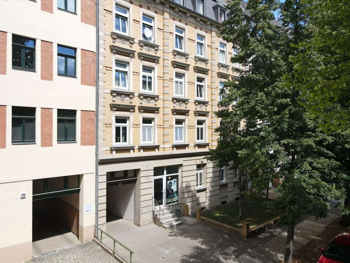 Thumbnail-Wohnung zum Mieten in Halle Saale 570,00 € 64 m²