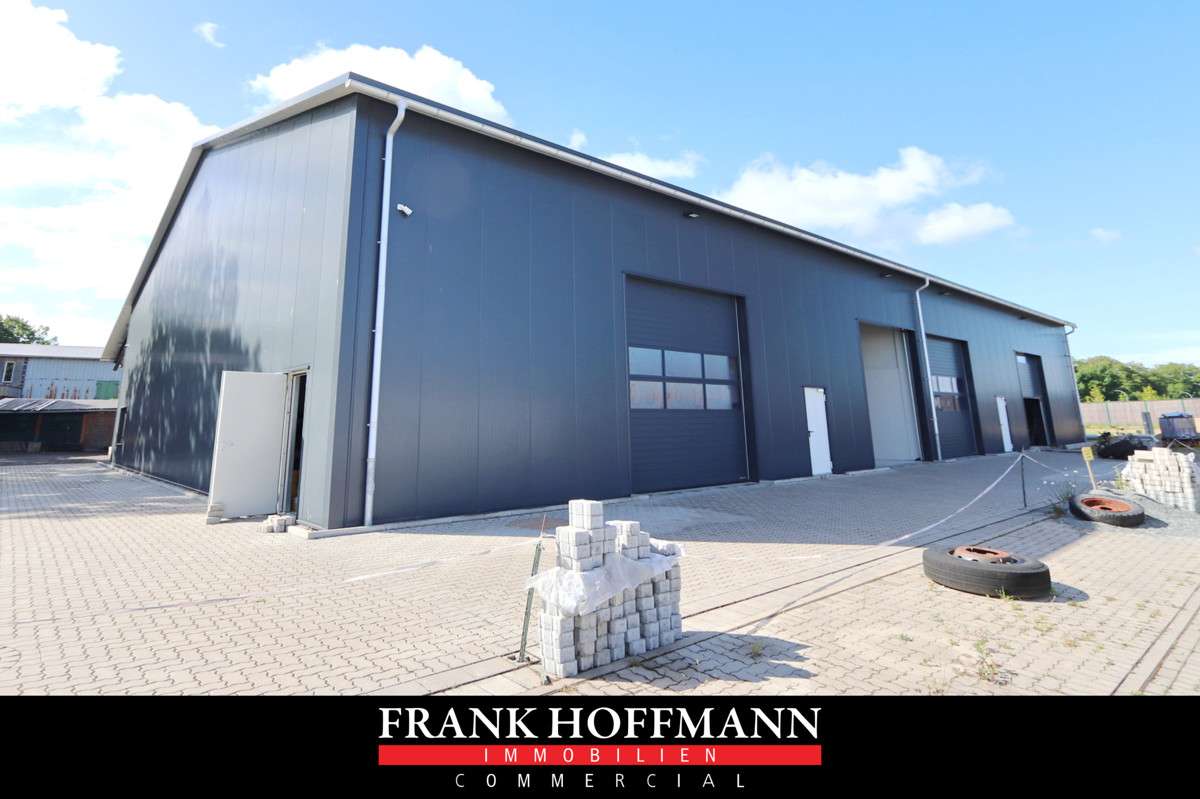 Thumbnail-Halle in Henstedt-Ulzburg 1.760,00 € 200 m²