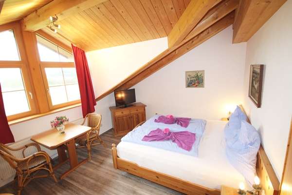 Thumbnail-Wohnung zum Kaufen in Seeg 125.000,00 € 26.68 m²