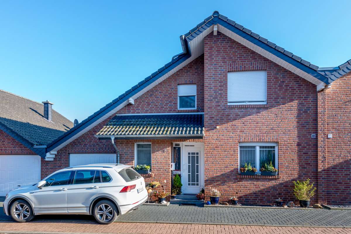 Thumbnail-Haus zum Kaufen in Hückelhoven Brachelen 349.000,00 € 115 m²