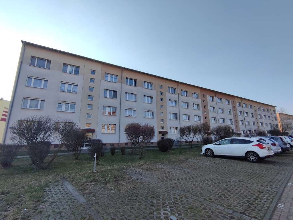 Thumbnail-Wohnung zum Mieten in Zwenkau 340,00 € 46.55 m²