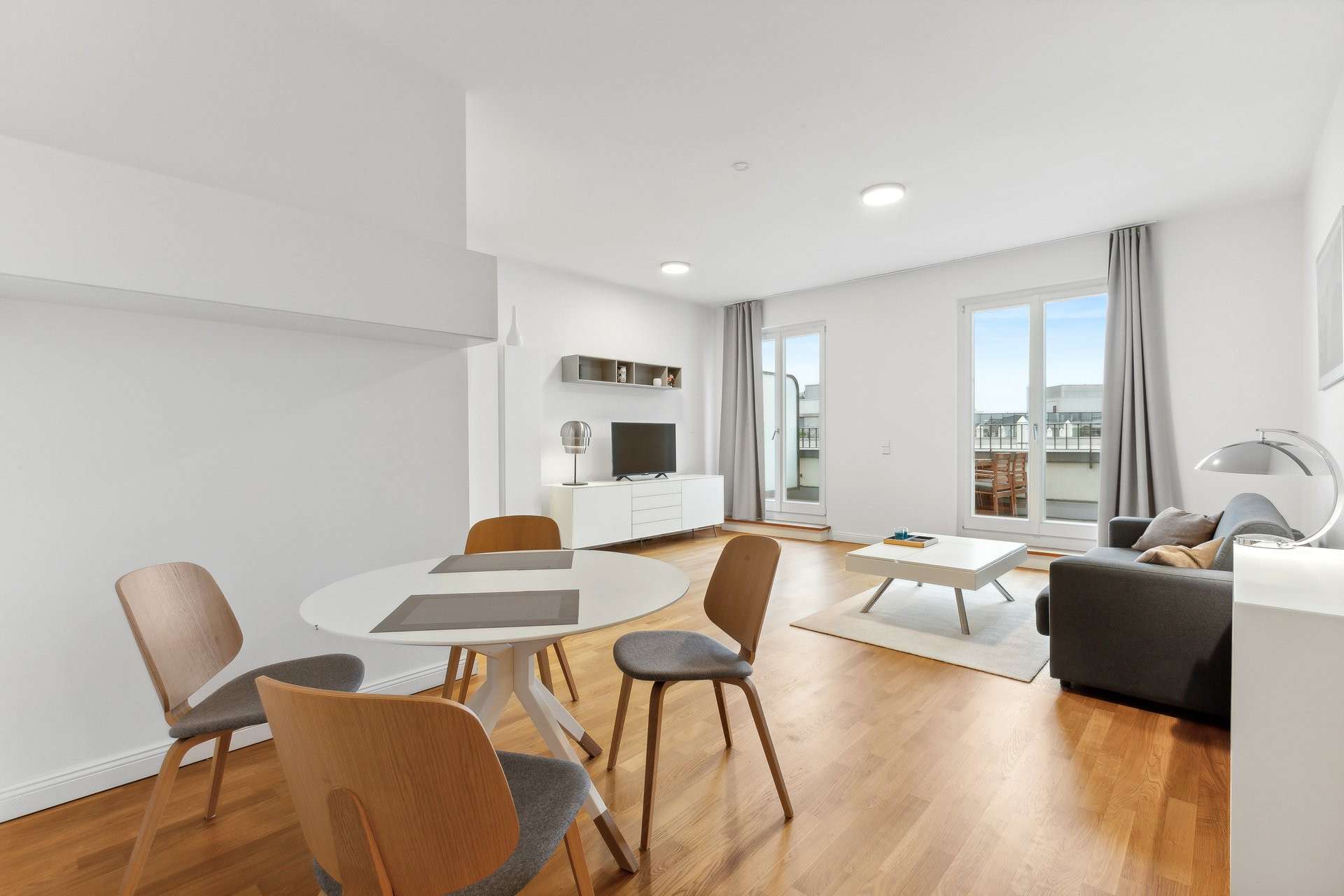 Thumbnail-Wohnung zum Kaufen in Düsseldorf - Heerdt 780.000,00 € 88 m²