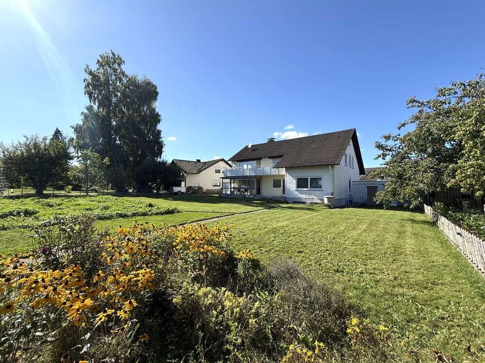 Thumbnail-Haus zum Kaufen in Rottweil Neukirch 398.000,00 € 213.36 m²