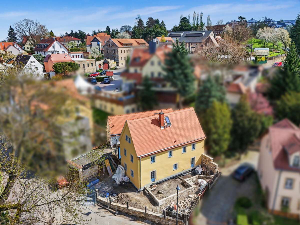 Thumbnail-Haus zum Mieten in Dresden Leubnitz-Neuostra 2.900,00 € 217 m²