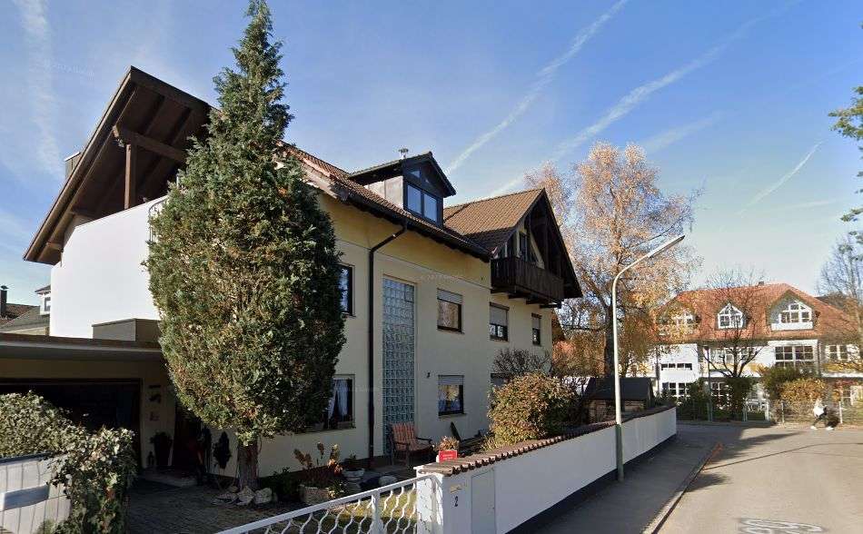 Thumbnail-Haus zum Kaufen in München 2.190.000,00 € 405 m²